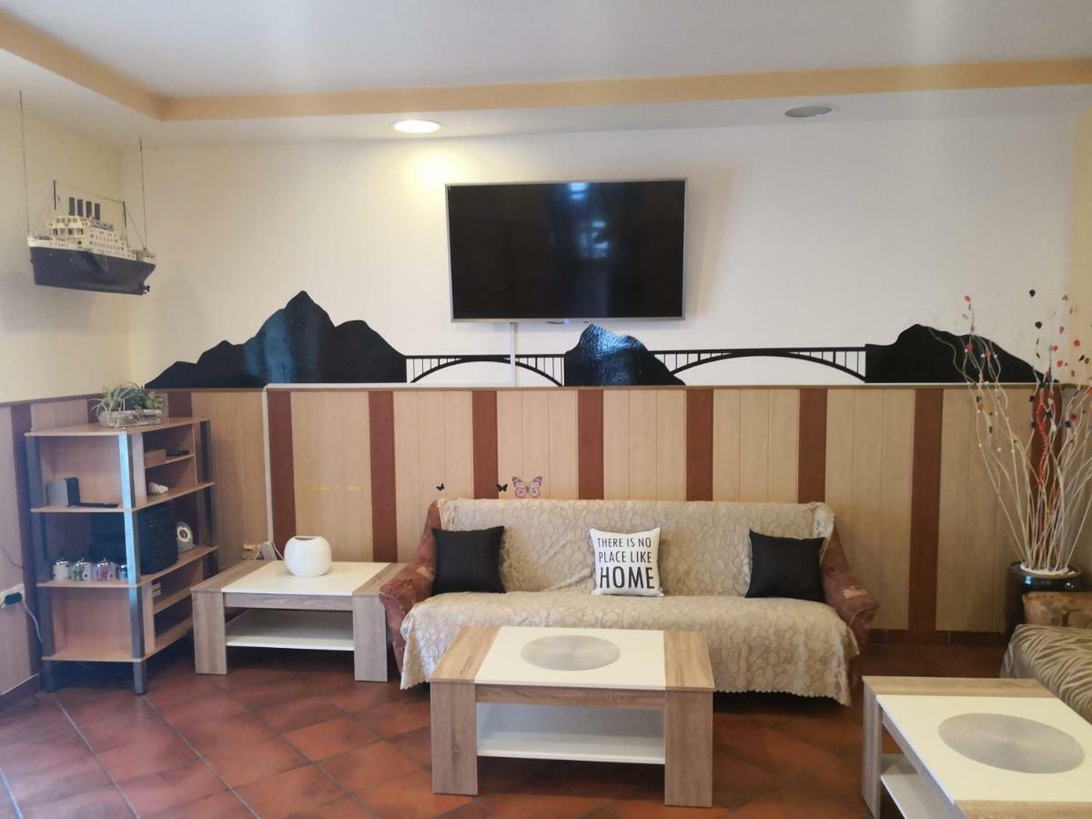 Hostel Marinus Sveti Vid-Miholjice Экстерьер фото